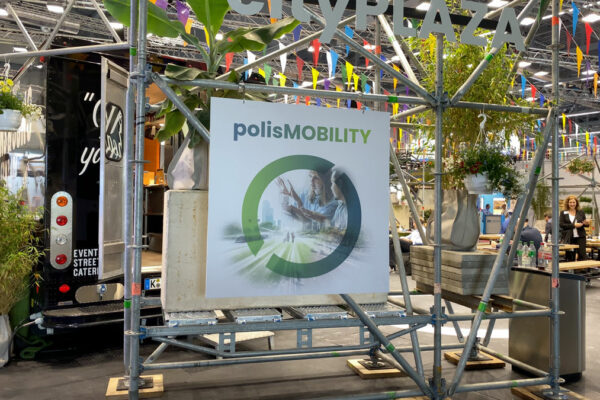 polisMobility_12